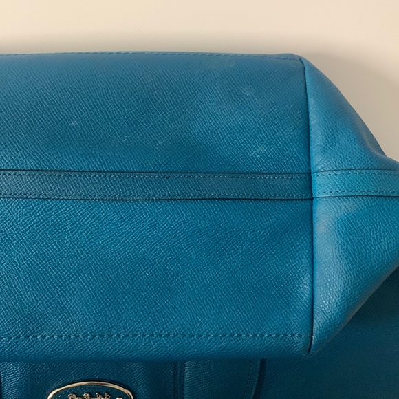 Coach Tote Purse - Picture 4 of 9